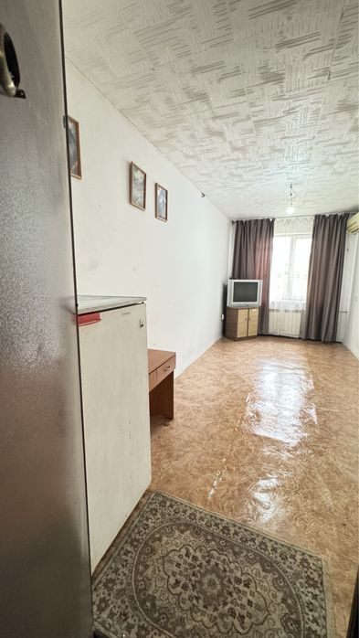 Продам 1 комнату в общедитии