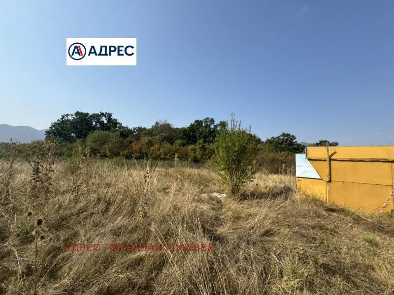 Продава се Парцел в с. Нефела, Област Враца - 8000 кв.м за 7 €/кв.м - Снимка #2