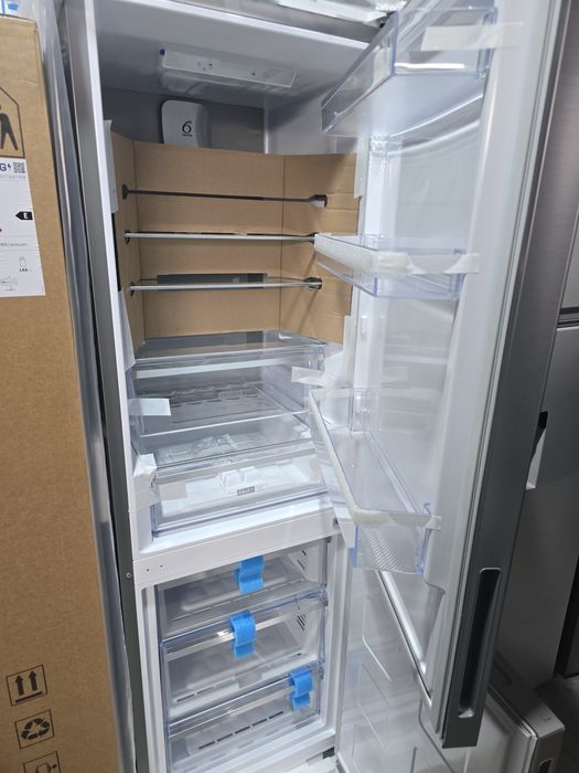 Нов хладилник с фризер Whirlpool - WPC 84I XP Total No Frost