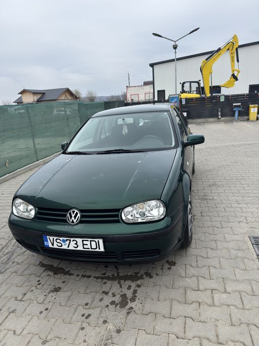 Volkswagen Golf 4 / 1.4 Benzină