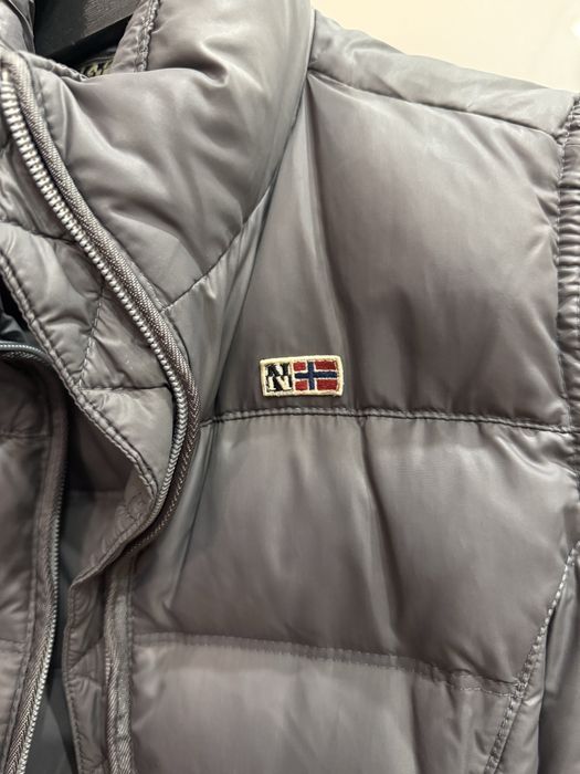 Безрукавка napapijri