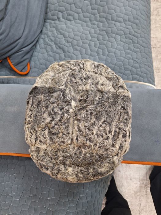 Шапка каракульевая