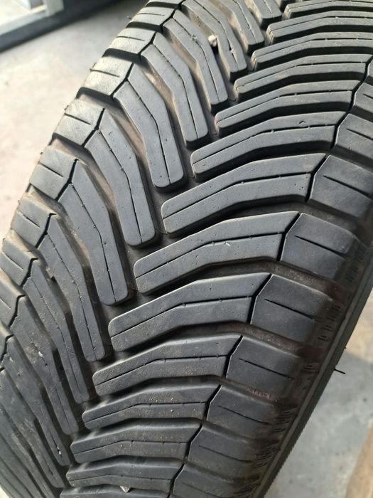2 anvelope Cross Climate 195 60 r15 Michelin