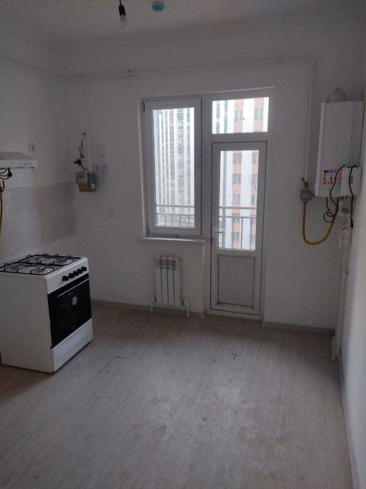 Olmos navostroyka sotiladi. 3/8/16, 72.5m²