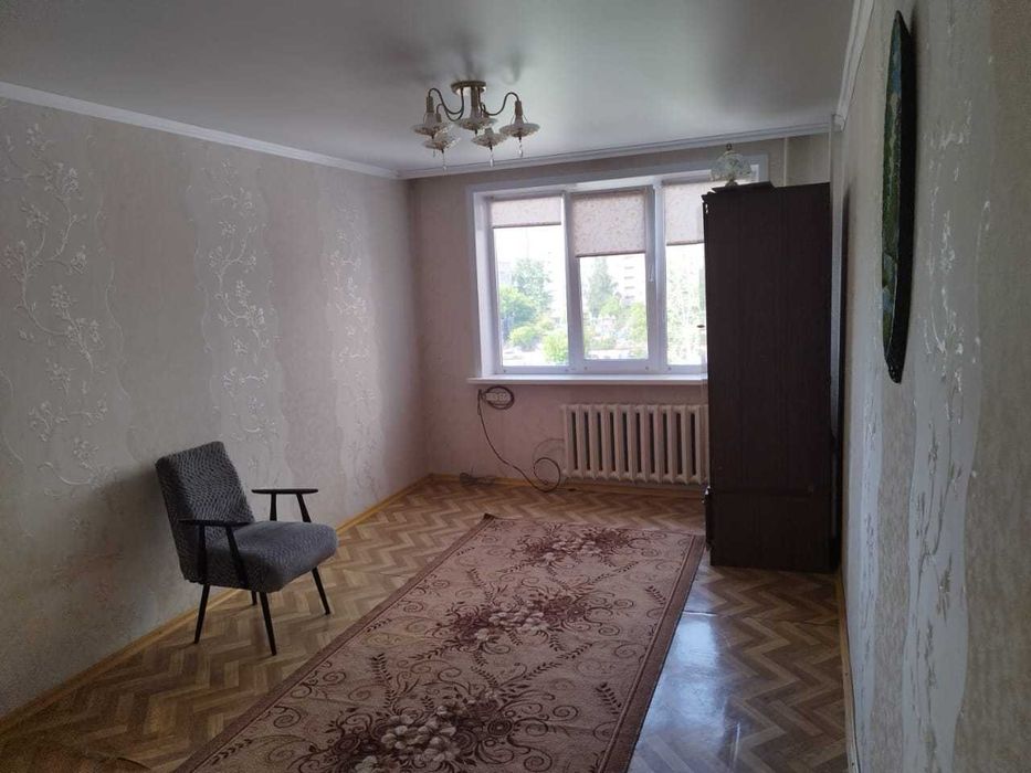 Продам 2-комн квартиру, 20 мкрн, 4 этаж
