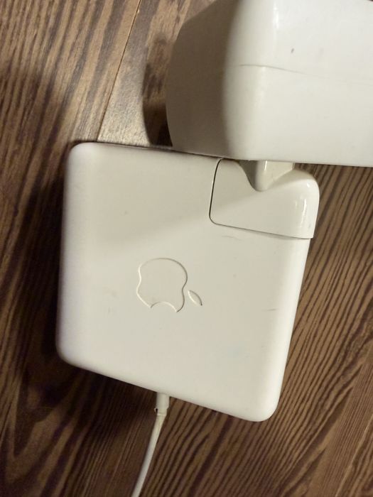 MacBook Pro 15" Retina i7 / 8GB