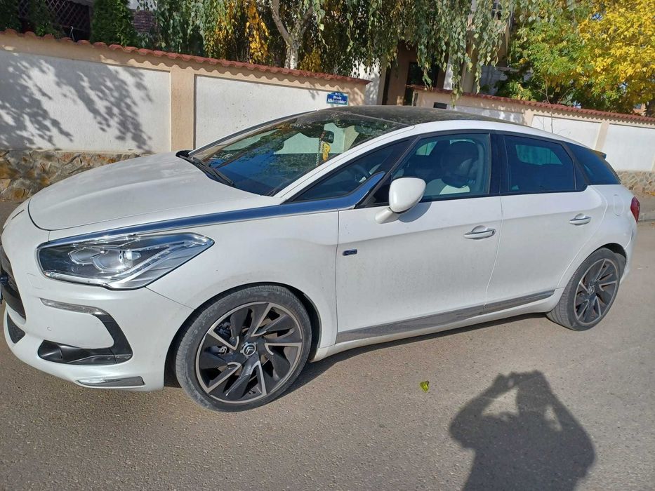 Citroen DS5 Hybrid4 - GARANTIE