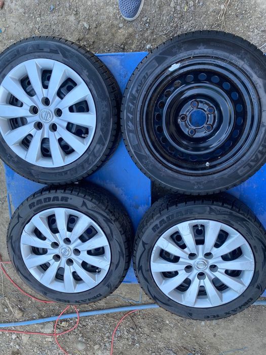 Roti de iarna Nissan 205/55/16 senzori presiune inclusi