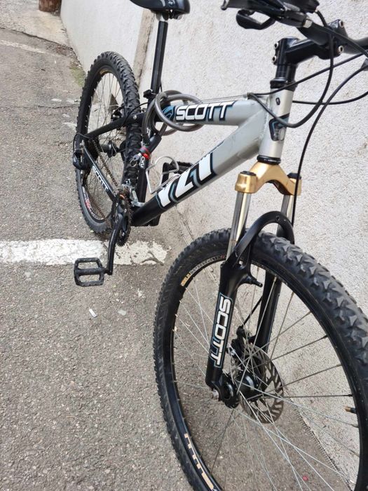Bicicleta scott  in stare buna