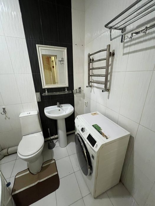 ВЫСОКОПОТОЛОЧКА Чиланзар 1-кв, Комнаты раздельные 2/1/4