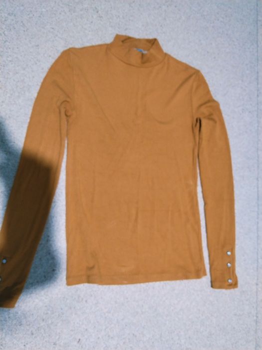 Кофты, джинсы за пакет за  10000 тг