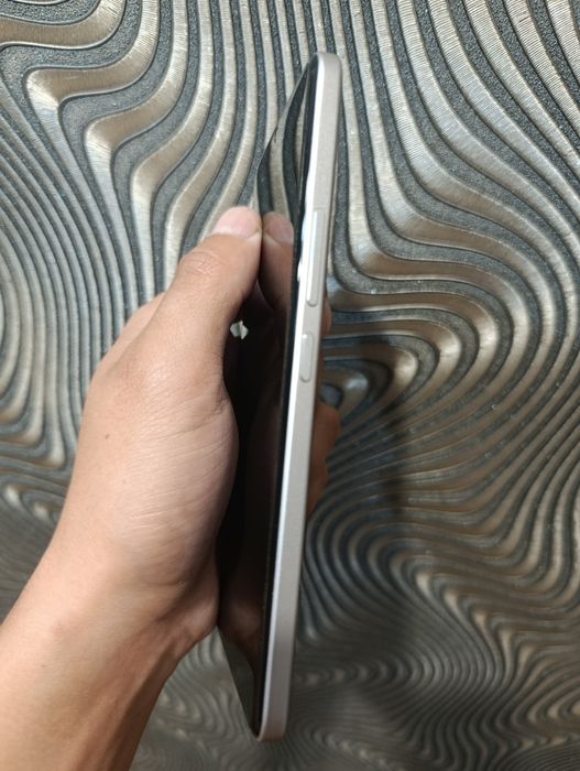 Redmi Note 15 Pro titanium