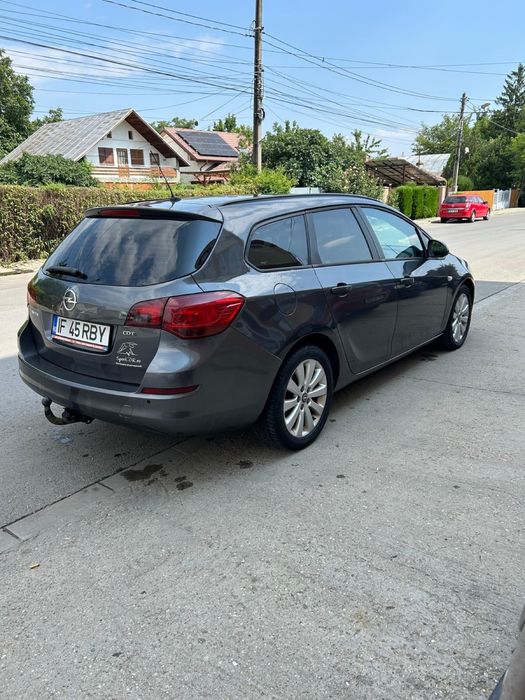OPEL Astra 2011 — imagine 3