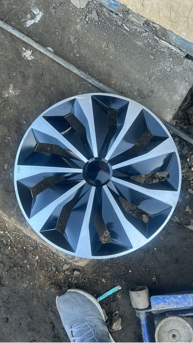 Штампы и колпаки R16