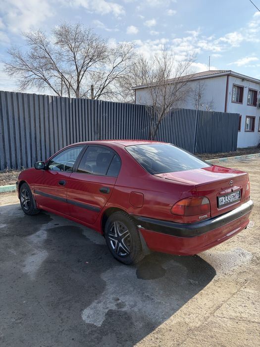 Продам Toyota Avensis