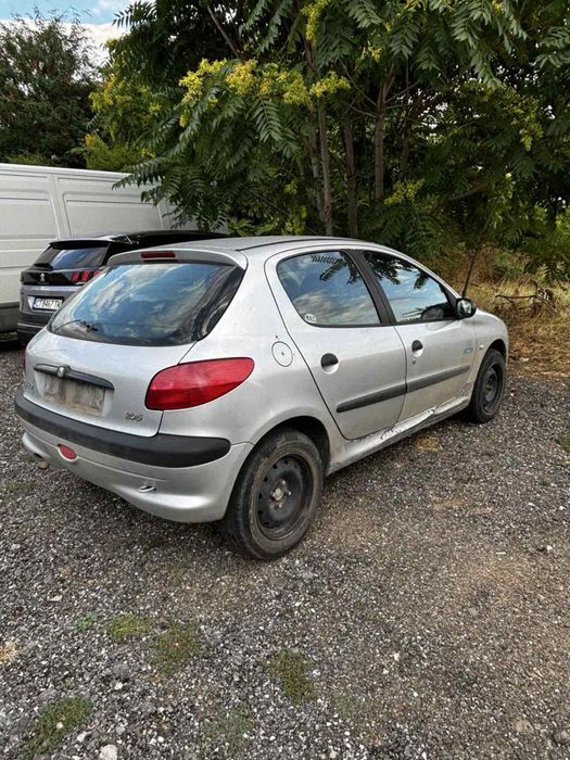 Peugeot 206 1.4i 75кс бензин 2002г. НА ЧАСТИ