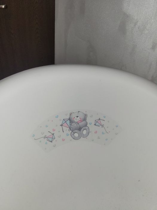 Вана със сгъваема стойка