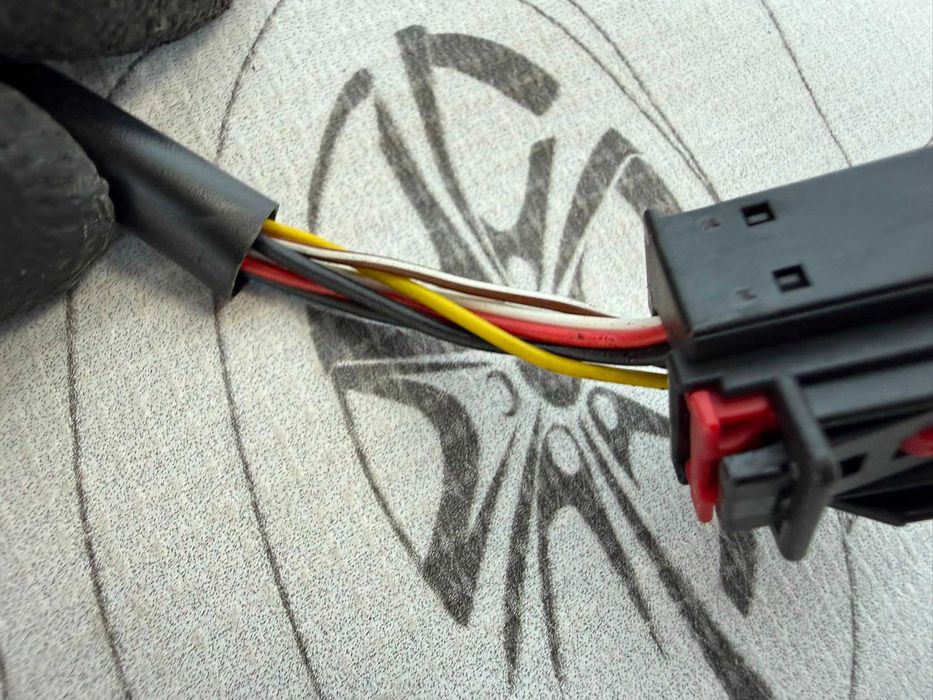 Oglindă Retrovizoare Stânga Electrică 6 Pini Audi A4 S4 B8 8K 8K2857409D / 857409D 2009 / [2008-2015] / (5A3)