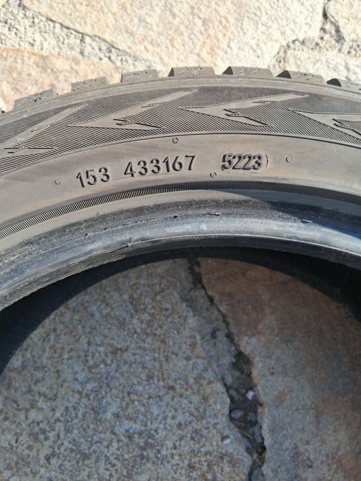 225 45 17 Nokian 94V