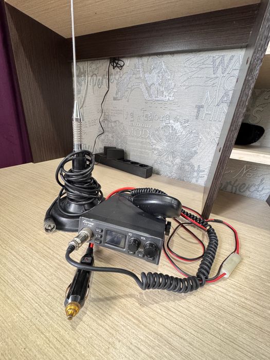 Продам рацию Luiton LT - 308