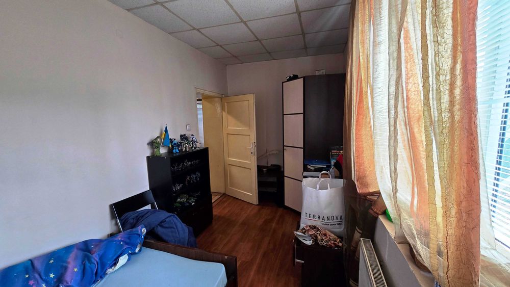 Продава се Тристаен апартамент в Перник, Център - 74 кв.м за 1109 €/кв.м - Снимка #7