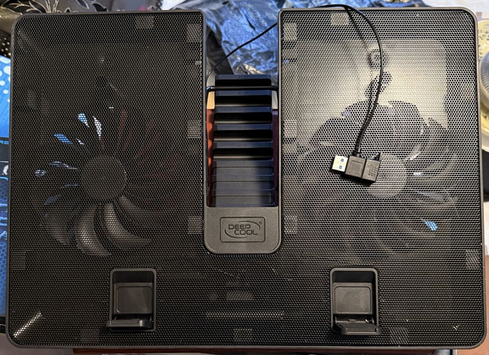 Подставка охлаждающая для ноутбука