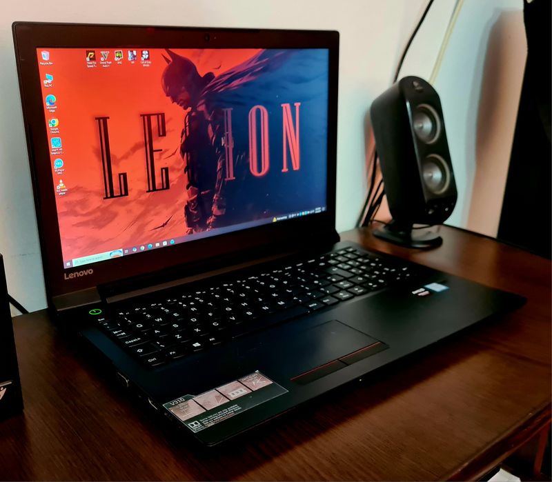 Laptop Gaming Lenovo cu procesor i5 -6200U/ Video AMD Radeon 2 GB / 8 Gb Ram DDR4/ SSD M2 +HDD 1 Tb