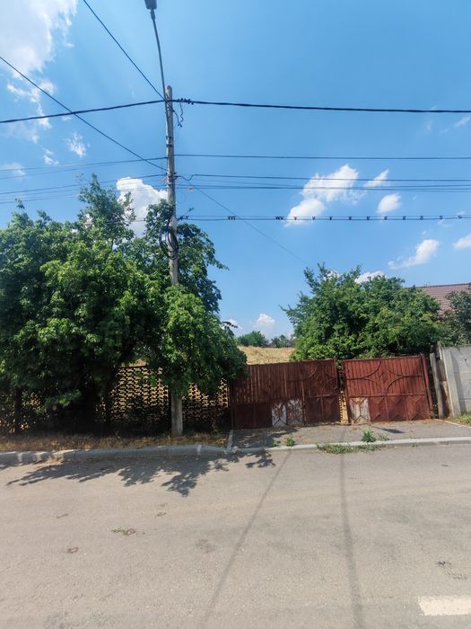 Vând teren intravilan strada Torentului 926 mp