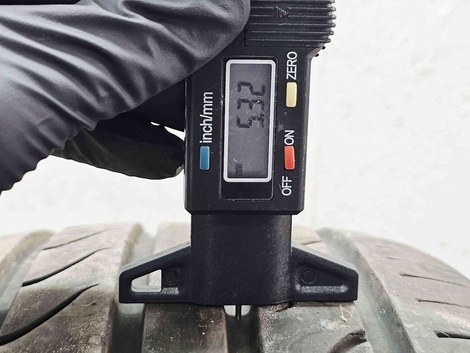 Set 2 anvelope vara Volkswagen Jetta 4 (162,163) [Fabr 2010-2016] 215/