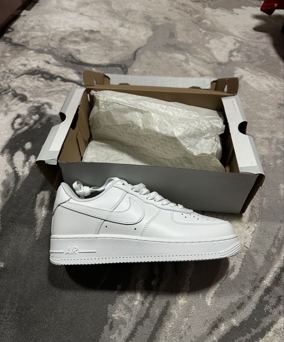 Nike air force white
