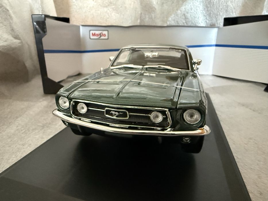 Macheta ford mustang 1.18