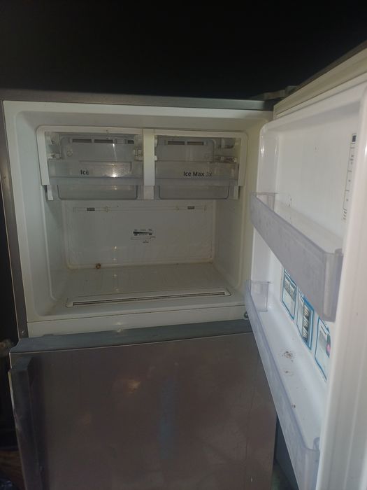 Холодильник Самсунг