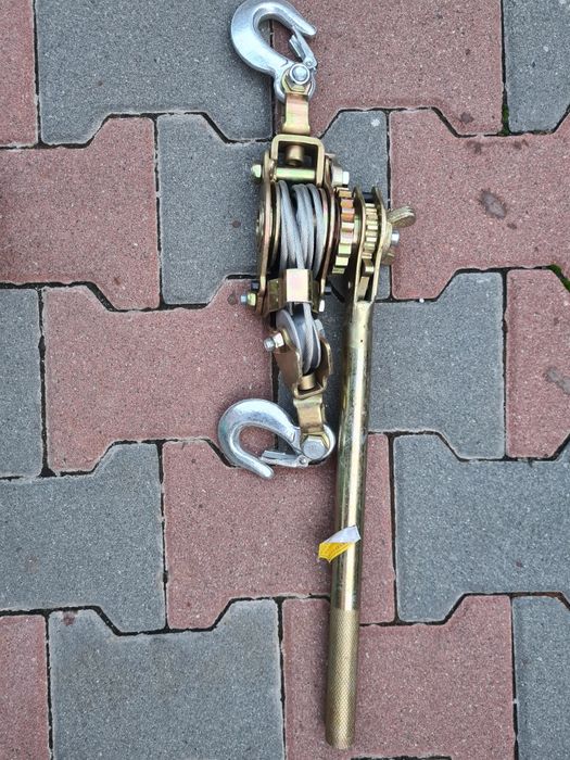 Troliu manual 3 tone macara 2 carlige