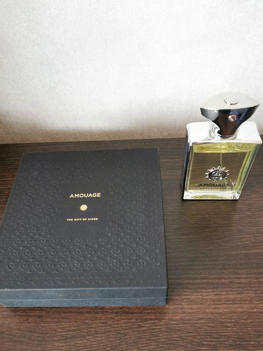 Мъжки парфюми и мостри