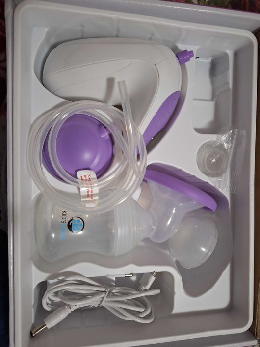 Pompă electrică pentru sân