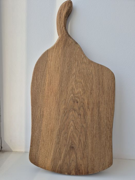 Продается доска разделочная