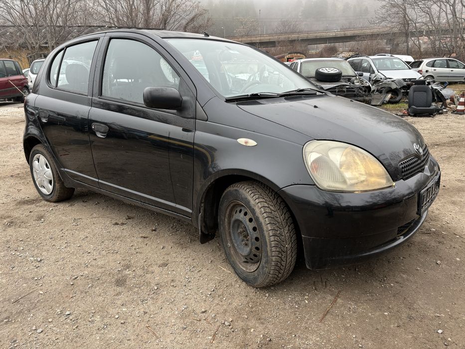 Тойота Ярис 1.4 дизел за части.