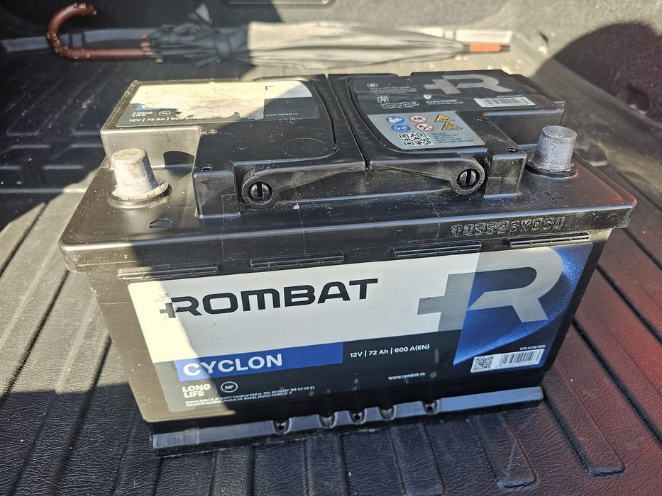 Baterie masina folosita 3 luni