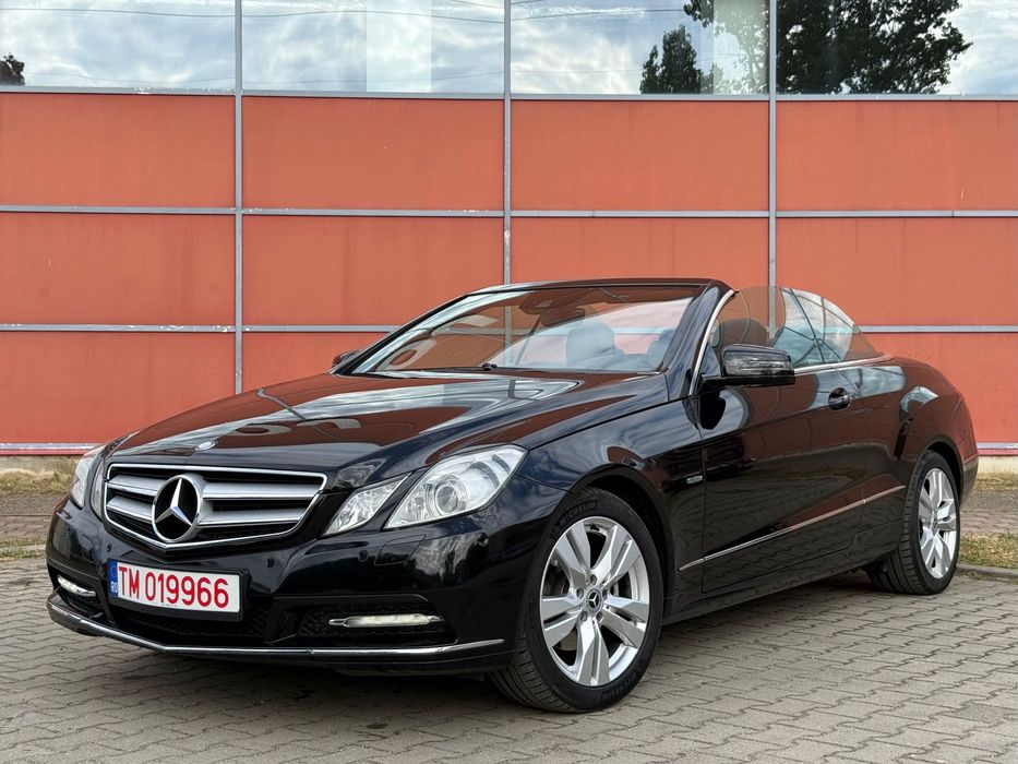 Mercedes-Benz E 220 CDI CABRIO 7G-Tronic•Faruri ILS•Navi Mare•Stare perfectă