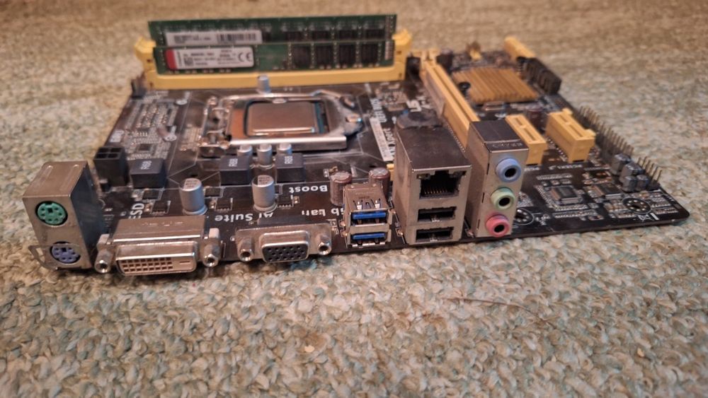 Kit placa de baza ASUS H81M-K 1150 + procesor i3-4160 + 12 GB Ram