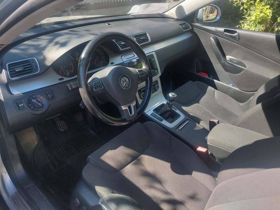 volkswagen passat 2010