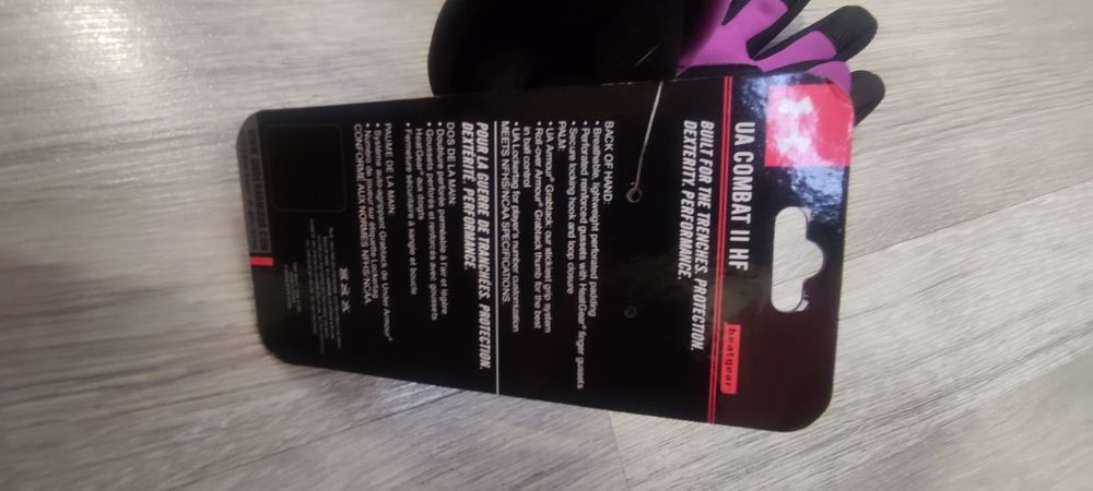 Перчатки спортивные