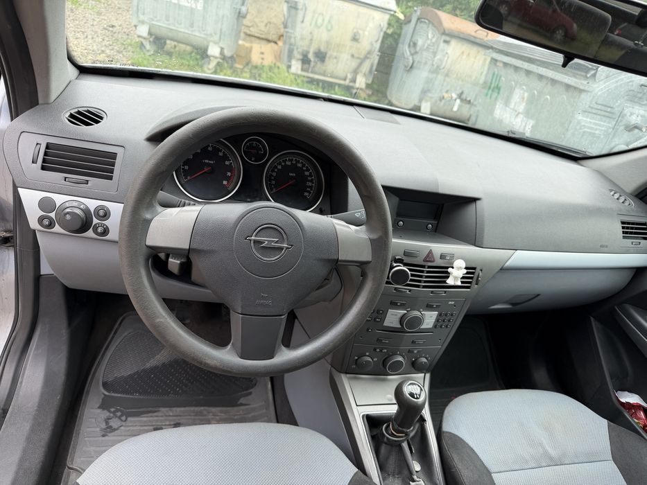 Opel Astra H ! 1.4 benzina