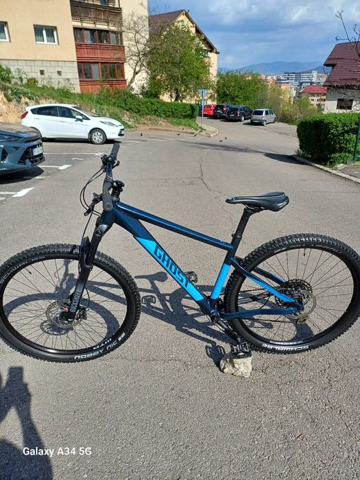 Vând bicicletă MTB GHOST Nirvana Universal 2024