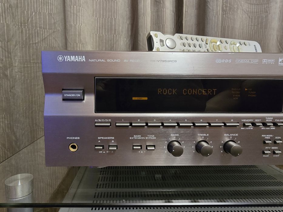 Amplificator Yamaha RX-V795aRDS – putere mare, 5.1, sunet Hi-Fi, construcție solidă!