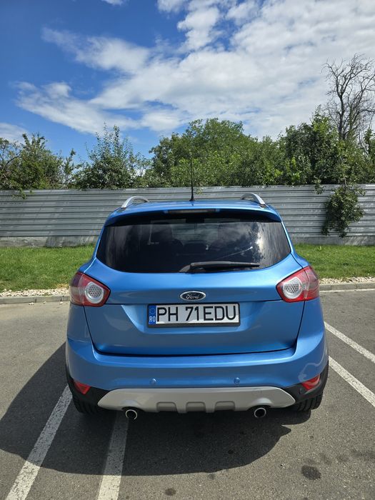 Vând Ford Kuga 2010