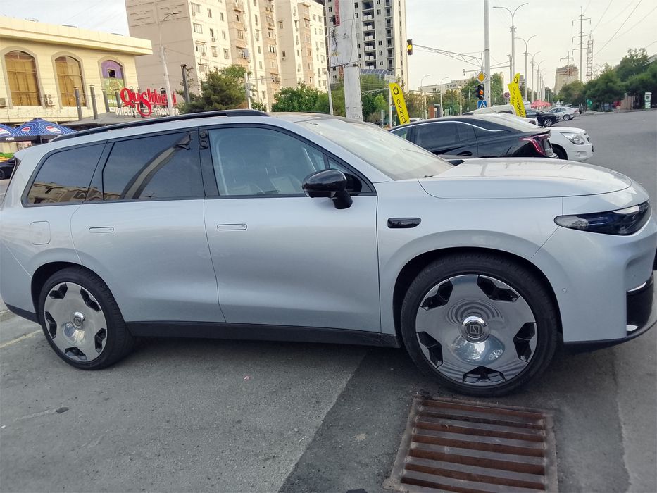 Leapmotor c16 продам срочно