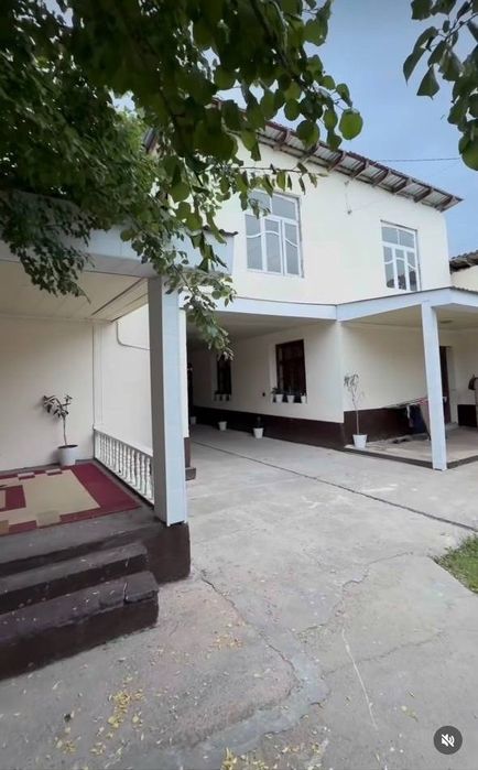 Uy sotiladi 7 sotix islom ota masjidini orqasida