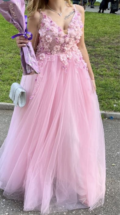 Бална рокля