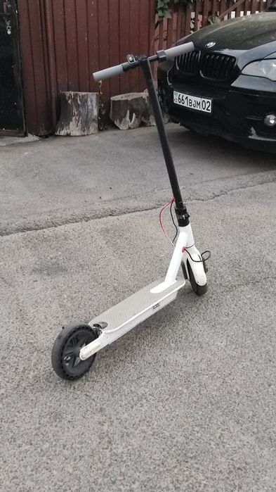 Продам электро самокат